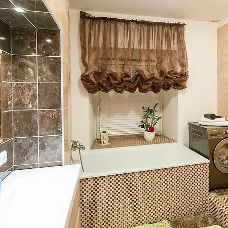Domus 247 Luxury Old Town Butas